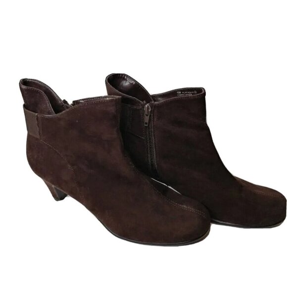 Aerosoles Womens Ankle Booties Size 10M Faux Suede Brown 2.5" Heel Play‎ Again - Picture 1 of 12